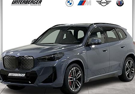 BMW iX1 eDrive20 5 Türen