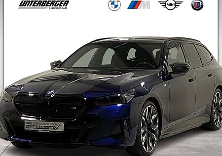 BMW i5 M60 xDrive Touring 5 Türen