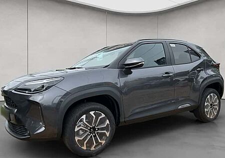 Toyota Yaris Cross 1,5-l-VVT-iE Teamplayer 5 Türen