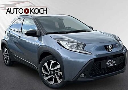 Toyota Aygo (X) Aygo (X) 1.0-l-VVT-i Play 5 Türen