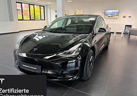 Tesla Model 3 Hinterradantrieb RWD Long Range 4 Türen