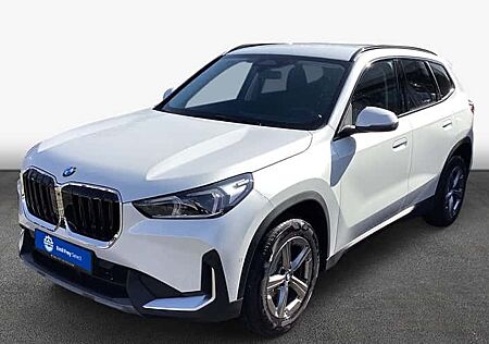 BMW X1 sDrive18i Steptronic 5 Türen