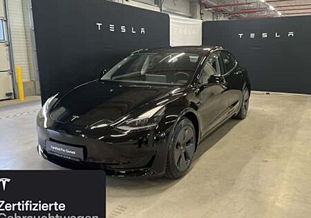 Tesla Model 3 Hinterradantrieb RWD 4 Türen