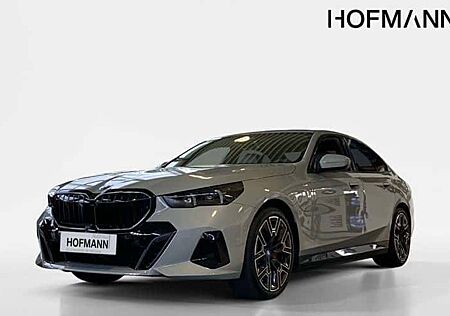 BMW 5er 530e xDrive A 4 Türen