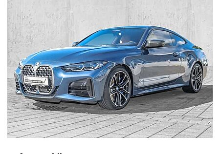 BMW 4er M440i xDrive Coupé A 2 Türen