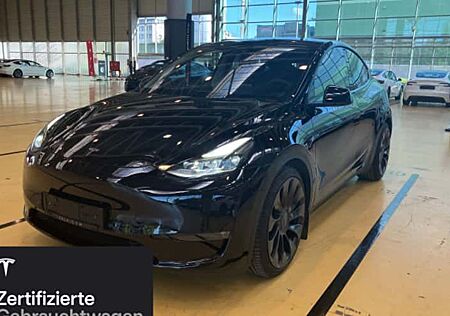 Tesla Model Y Performance Dual Motor AWD 5 Türen