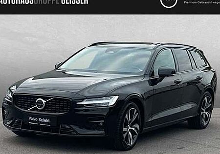 Volvo V60 B4 DCT Plus Dark 5 Türen