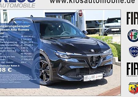 Alfa Romeo Junior ibrida Ibrida Q4 1.2 MHEV VGT Q4 e-DCT6 5 Türen