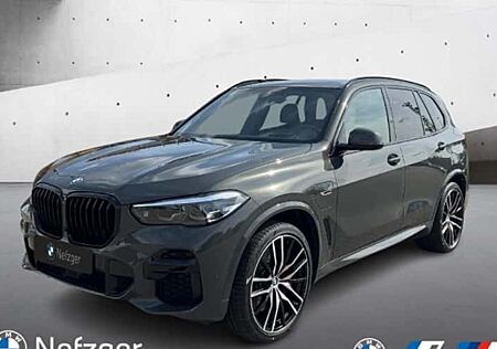 BMW X5 xDrive45e 5 Türen