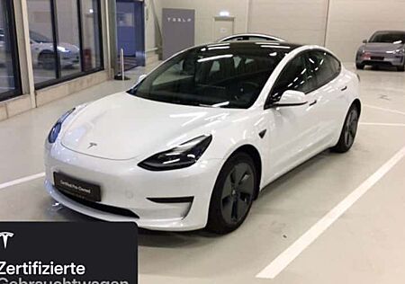 Tesla Model 3 Hinterradantrieb RWD 4 Türen