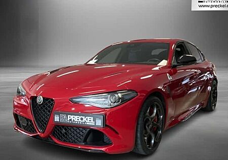 Alfa Romeo Stelvio Quadrifoglio 2.9 V6 Bi-Turbo 375 kW AT8 Quadrifoglio 4 Türen