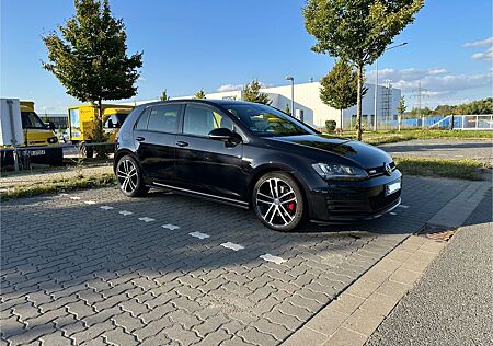 VW Golf Volkswagen VII GTD