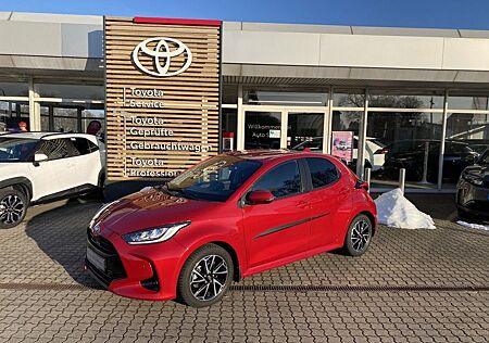Toyota Yaris Hybrid AT Team D + Technik-P. + Comfort-P.