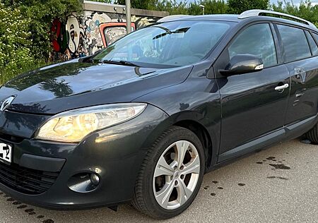 Renault Megane Grandtour 1.6 Klima - 1 - Jahr Tüv