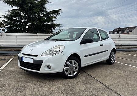 Renault Clio Yahoo! 1.2 16V 75 Yahoo!