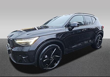 Volvo XC 40 XC40 B3 Plus Black Edition Glasdach/ 360 Grad