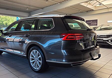 VW Passat Variant Volkswagen Passat Highline2.0TDI-190PS-AUT*AHK+LEDER+LED+NA