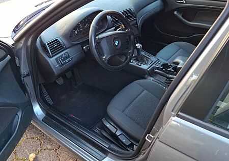 BMW 316i touring Edition Lifestyle Edition Lifestyle
