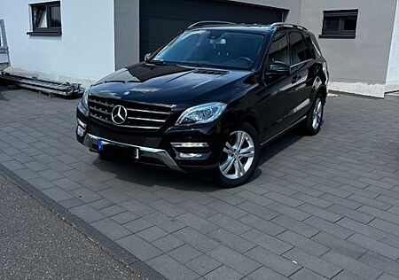 Mercedes-Benz ML 350 BlueTEC 4MATIC -