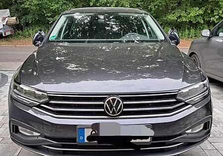 VW Passat Variant Volkswagen 2.0 TDI SCR DSG Business Vari...