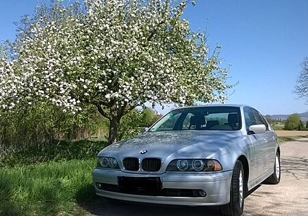 BMW 520i - sauberes, topgepflegtes Fahrzeug