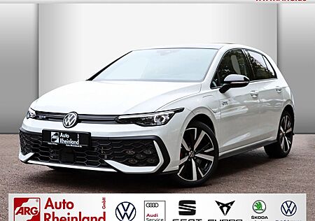 VW Golf Volkswagen VIII GTE 1.5 eHybrid OPF DSG PANO/IQ.LIGHT/