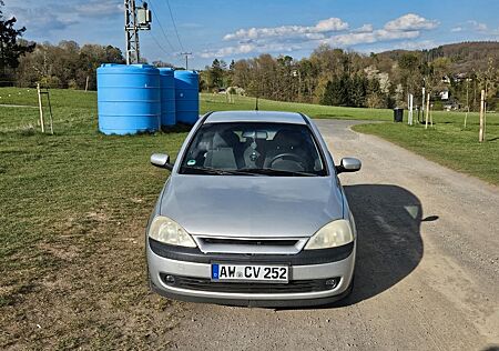 Opel Corsa 1.8 16V GSi GSI