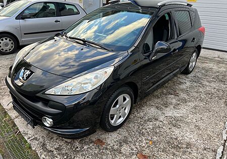 Peugeot 207 SW Urban Move Panoramadach Klima Alu