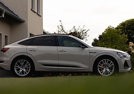 Audi e-tron 55, Pano, HUD, 360, AHK, Nacht, B&O