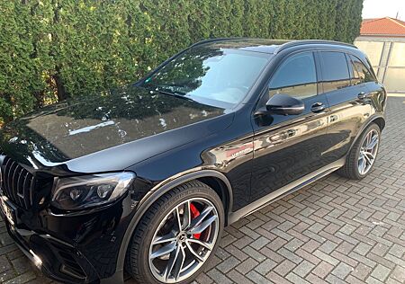 Mercedes-Benz GLC 63 AMG GLC 63 S AMG Mercedes Performance Sitze AHK