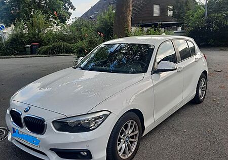 BMW 118i Advantage, NAVI, 1. Hd., PDC, 1. Hd.