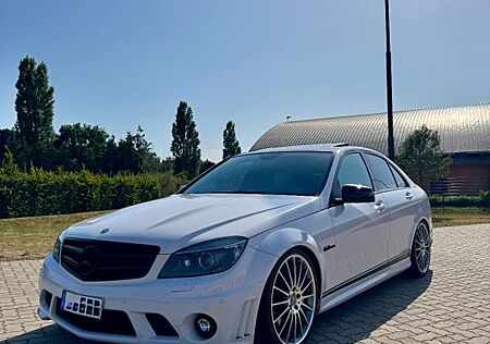 Mercedes-Benz C 63 AMG