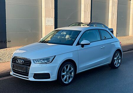 Audi A1 1.4 TFSI design design 1. Hand neue Allwetter
