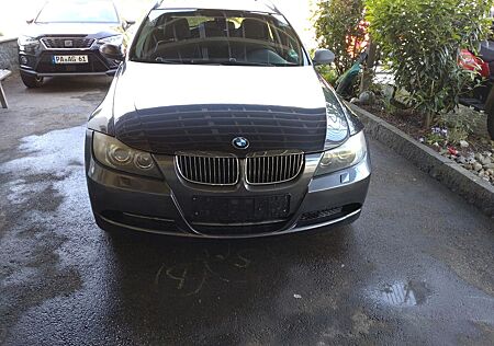 BMW 330xd touring -