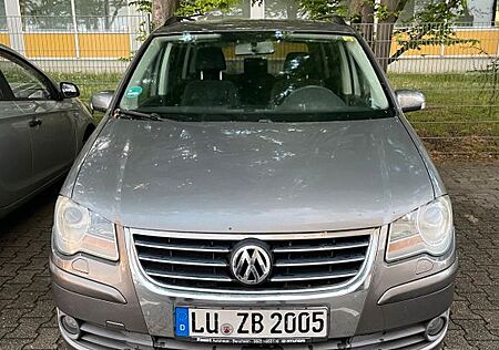 VW Touran Volkswagen 2.0 FSI Highline Highline
