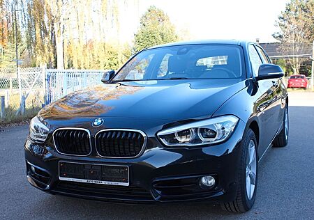 BMW 120d SportLine -Glasdach-Leder-LM17"-2.Hand