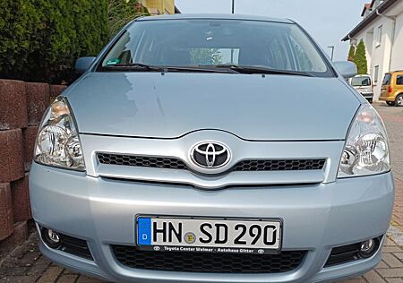 Toyota Corolla Verso 1.8-l-VVT-i Edition 7-Sitzer E...