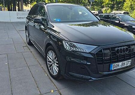 Audi Q7 50 TDI quattro tiptronic S line S line