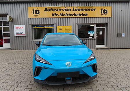 MG MG4 Luxury 64kWh Wärmepumpe LED 360°