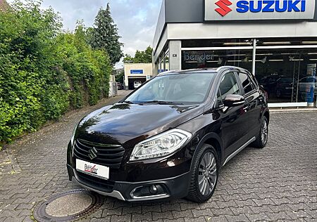 Suzuki SX4 S-Cross (SX4) S-Cross Comfort+ 4x4 PANO NAVI ABN. AHK