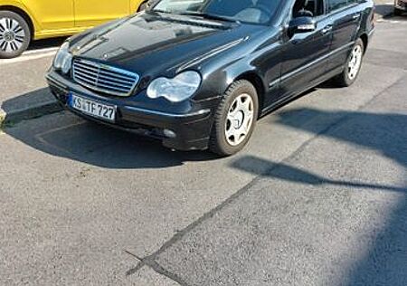 Mercedes-Benz C 180 AVANTGARDE Avantgarde