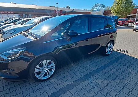 Opel Zafira Tourer