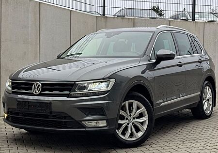VW Tiguan Volkswagen 2.0 DSG 4M/Alcantara/ACC/Digital/Pano/AHK