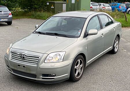 Toyota Avensis 1.8 Lim. KLIMA
