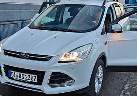 Ford Kuga 1,5 EcoBoost 2x4 110kW Individual Indiv...