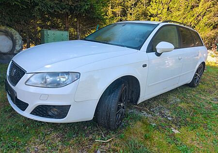 Seat Exeo ST 2.0 TDI CR 88kW Ecomotive Reference ...