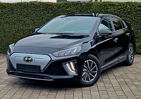Hyundai Ioniq Style Elektro *Wärmepumpe, Garantie, SD*