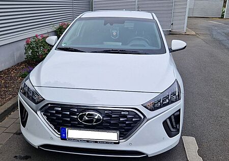 Hyundai Ioniq 1.6l GDi PLUG-IN HYBRID -