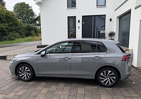 VW Golf Volkswagen 1.4 eHybrid OPF DSG Style