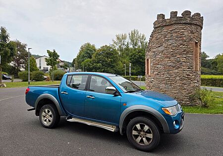 Mitsubishi L200 LKW Zulassung Pritsche Pick Up